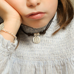 VIRGEN ESTRELLAS - collar medalla plata 18mm cuero