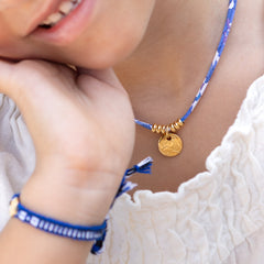 VIRGEN BESA LIBERTY DOR - collar medalla dorada 12mm