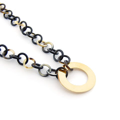 SABRINA - collar personalizable donut dorado 40mm