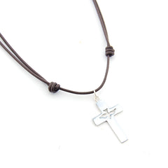 NEXA - collar cruz plata 23x34cm