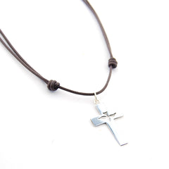 NEXA - collar cruz plata 23x34cm