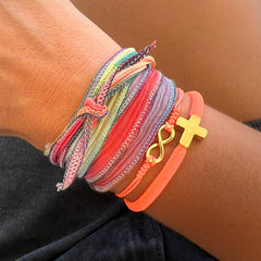 BIBI DOR - pulsera infinito dorado 14mm