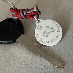 SÚPER PILOTO, PAPÁ - llavero personalizable medalla plata 25X25mm