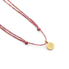 DETENTE MINI - collar medalla dorada 8mm con cordón