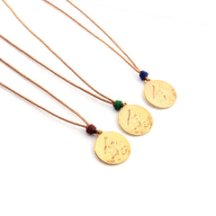 💦Escapulario MISERICORDIA - collar medalla dorada 18mm con cordón