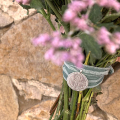 VIRGEN DEL PILAR - medallón personalizable 28mm para el RAMO DE NOVIA