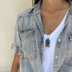ARRECIFE - Collar pez de piedra con cadena