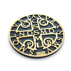 MEDALLÓN CRUZ DE SAN BENITO-Madera y fieltro