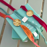 PULSERA SEDA - Escoge medalla y seda