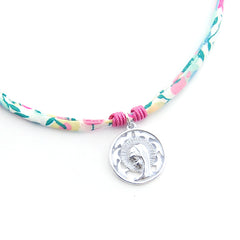 VIRGEN NIÑA LIBERTY - collar medalla plata o dorada 19mm