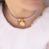 Escapulario DULCE MARÍA - collar medalla dorada 16mm con elástico