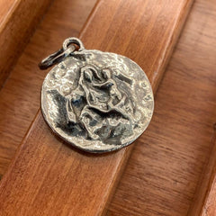 RUSTIC HILLS Scapular - Classic 20mm Silver Medal