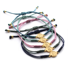 Escapulario CARMELO DOR - pulsera medalla dorada 8mm con macramé