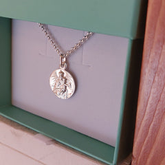 Scapular of the VIRGIN OF CARMEN