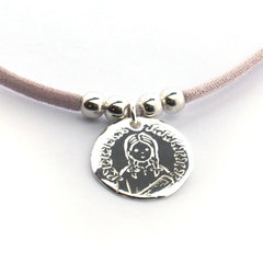 VIRGEN TRENZAS - collar medalla plata 23mm