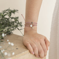 MIRACULOUS VIRGIN - pearl bracelet and gold medal