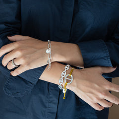 CORA - pulsera plata 25mm con macramé