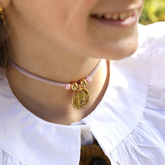 VIRGEN SONRISA DOR - collar personalizable medalla dorada 21mm