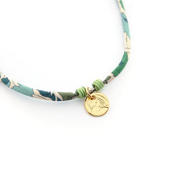 VIRGEN BESA LIBERTY - collar medalla plata o dorada 12mm