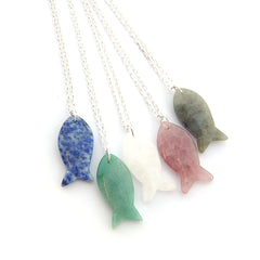 ARRECIFE - Collar pez de piedra con cadena