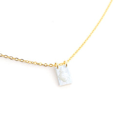 DETENTE NÁCAR DOR - collar medalla 8x11mm