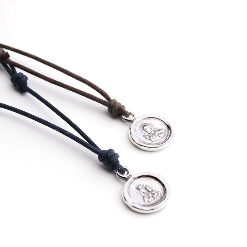 Escapulario GRACIA - collar medalla de plata 11mm con cordón