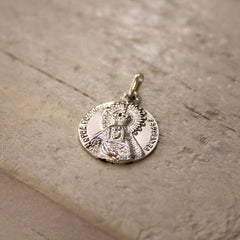 Virgen de la Esperanza - medalla clásica de plata