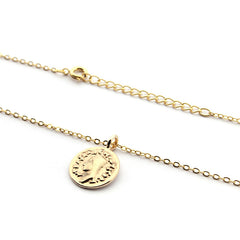 Escapulario MONTSERRAT MINI - collar medalla clásica dorada 15mm con cadena